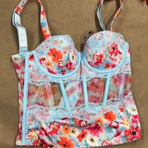 Brand Victoria secret size XS brand new never been worn